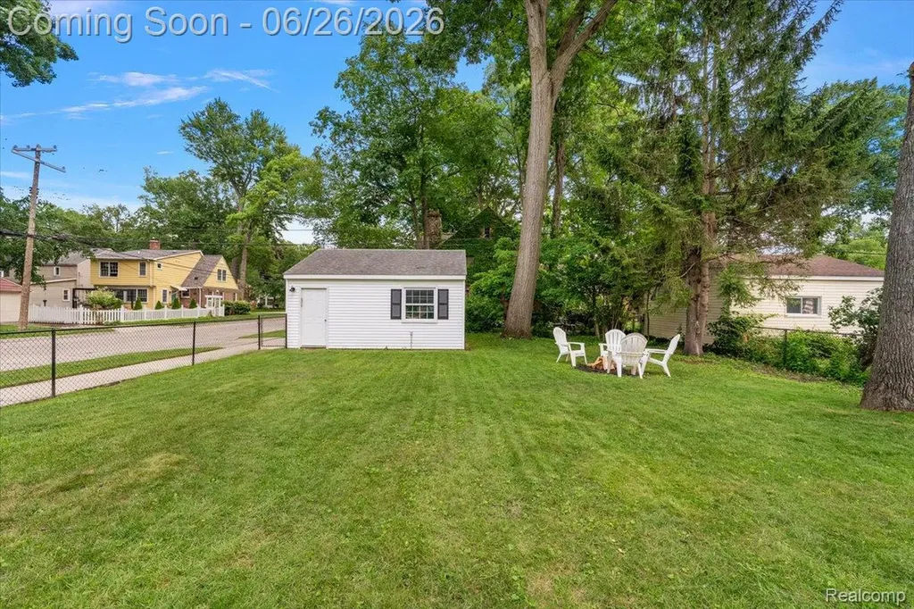 603 S Vermont Avenue Royal Oak City MI 48067