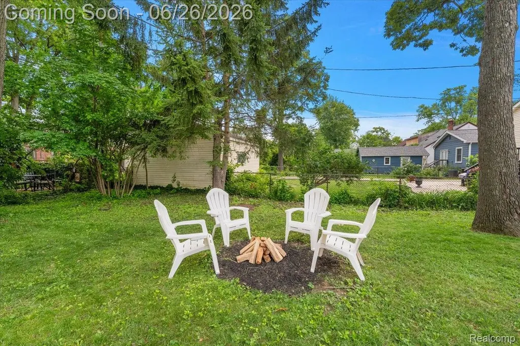 603 S Vermont Avenue Royal Oak City MI 48067