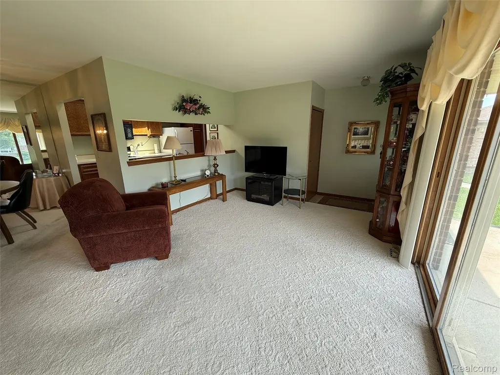 49747 Jefferson Court Shelby Charter Township MI 48315