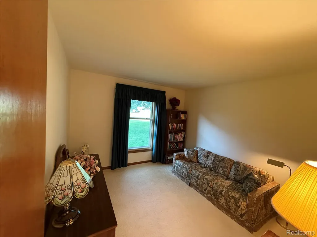 49747 Jefferson Court Shelby Charter Township MI 48315