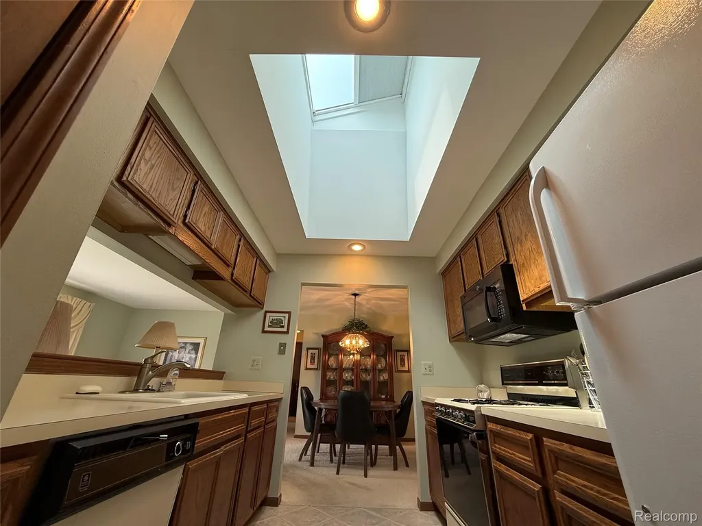 49747 Jefferson Court Shelby Charter Township MI 48315