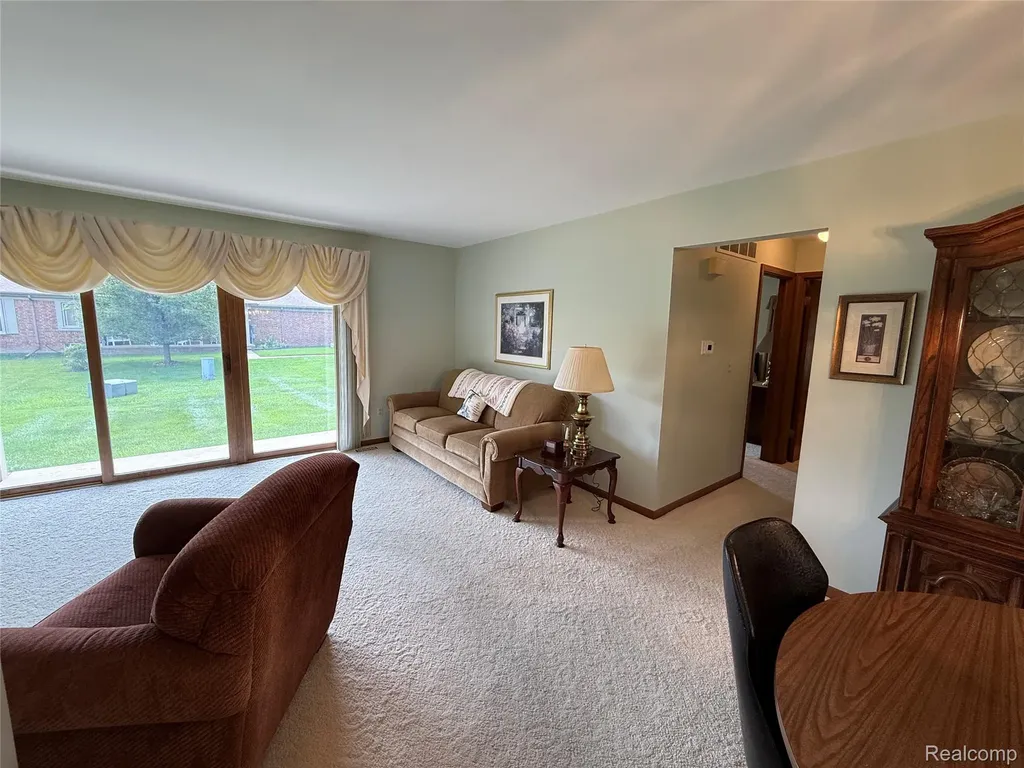 49747 Jefferson Court Shelby Charter Township MI 48315
