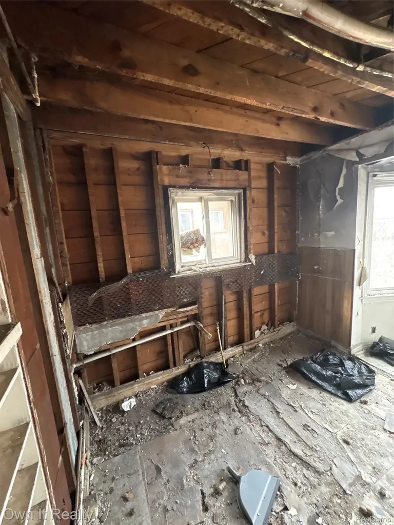15343 Whitcomb Street Detroit City MI 48227