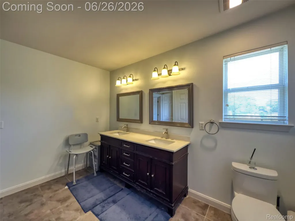 1842 Enterprise Drive Troy City MI 48083