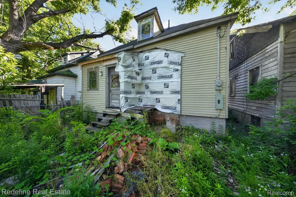 6029 Cooper Street Detroit City MI 48213