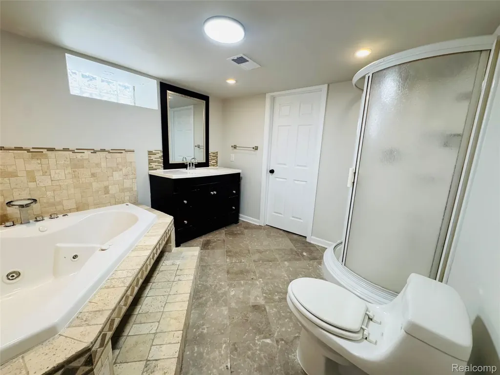 7751 Cortland Avenue Allen Park City MI 48101