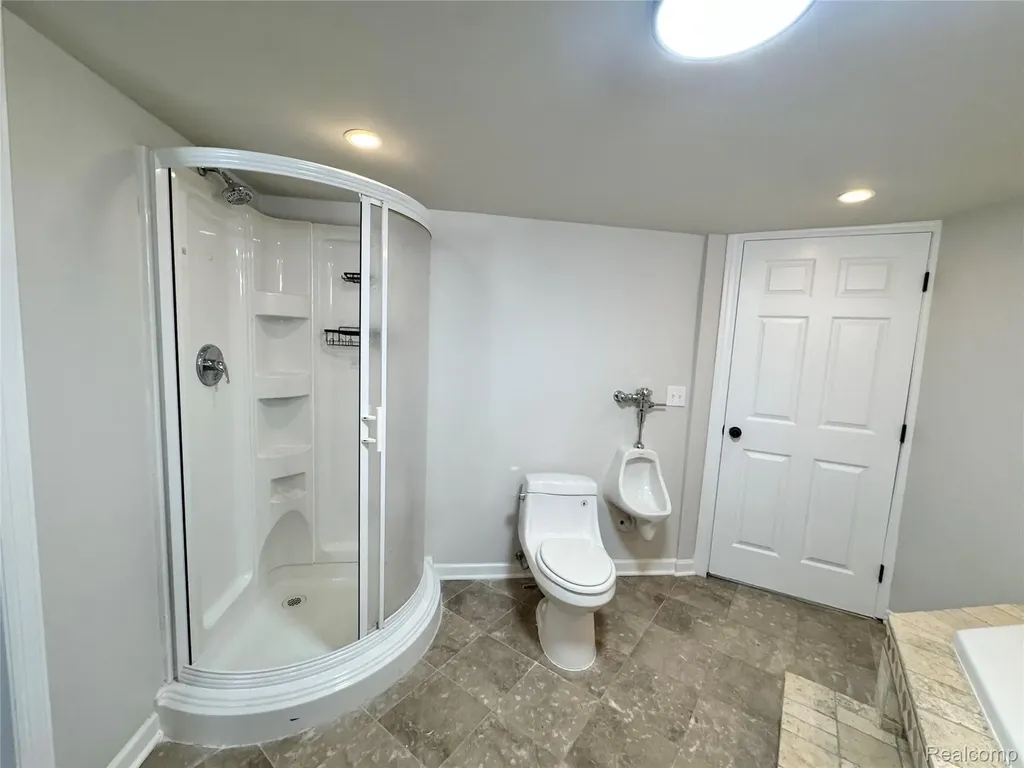 7751 Cortland Avenue Allen Park City MI 48101