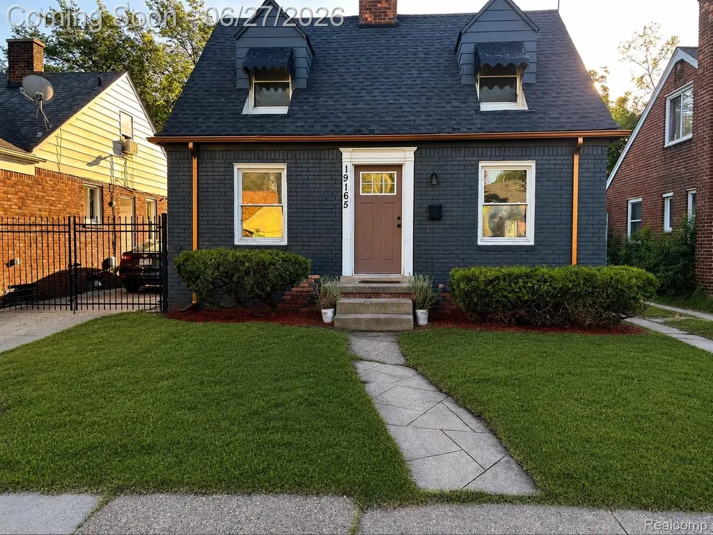 19165 Rutherford Street Detroit City MI 48235