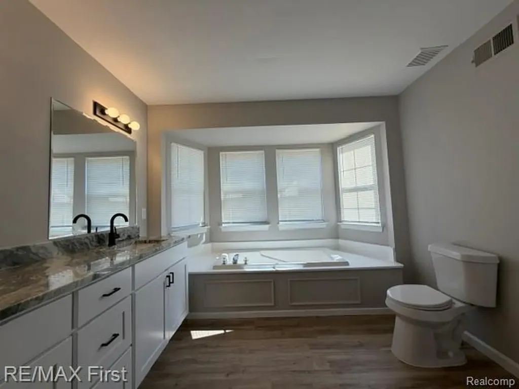 3865 Hunters Way Court Canton Charter Township MI 48188