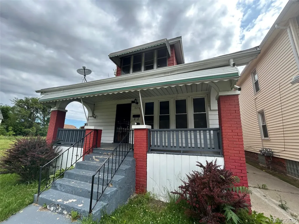 5050 Seminole Street Detroit City MI 48213