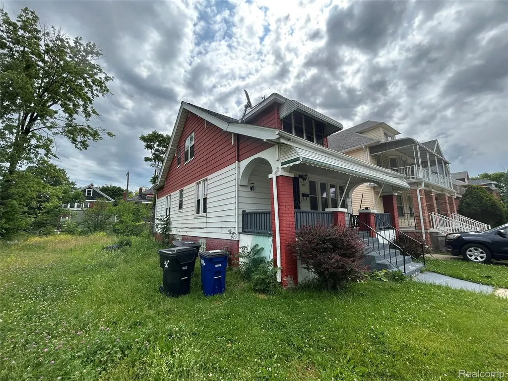 5050 Seminole Street Detroit City MI 48213