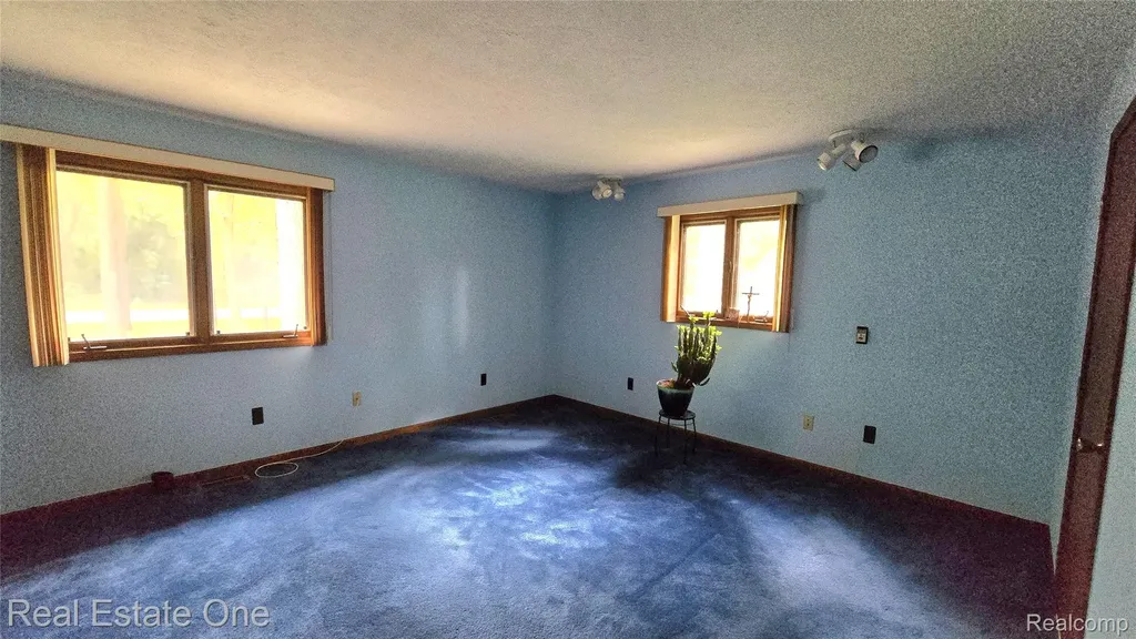 8950 Wise Road Commerce Charter Township MI 48382
