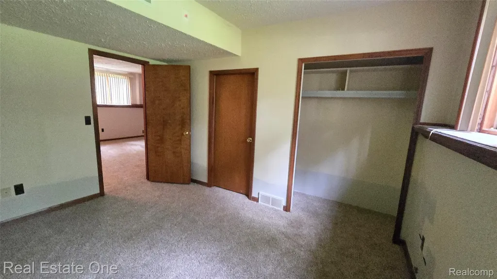 8950 Wise Road Commerce Charter Township MI 48382