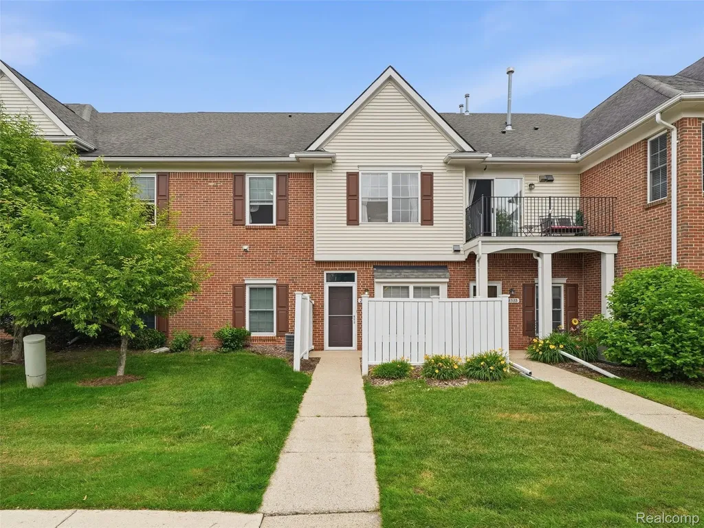 2858 Cottonwood Dr. Drive Waterford Charter Township MI 48328