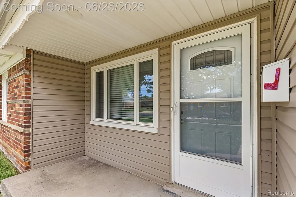 1075 12th Street Wyandotte City MI 48192