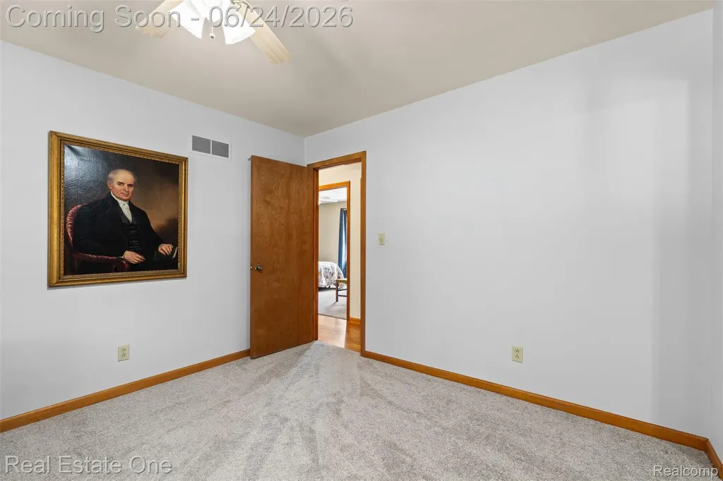 20920 Mckishnie Street Clinton Charter Township MI 48035