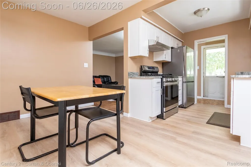 3220 Alice Street Dearborn City MI 48124