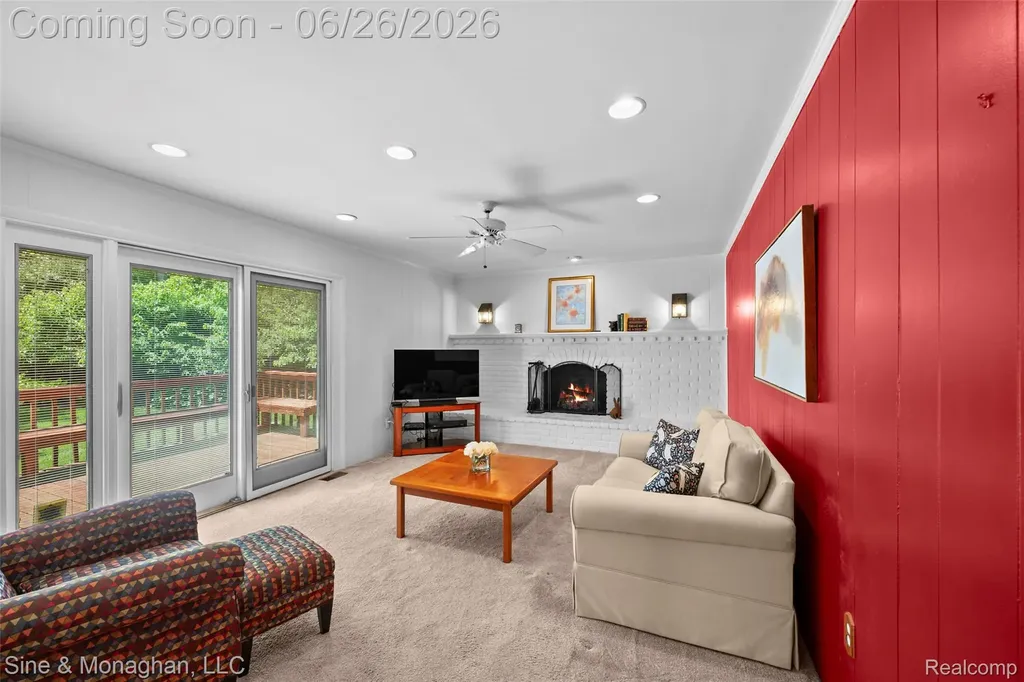 19120 Eldridge Lane Southfield City MI 48076