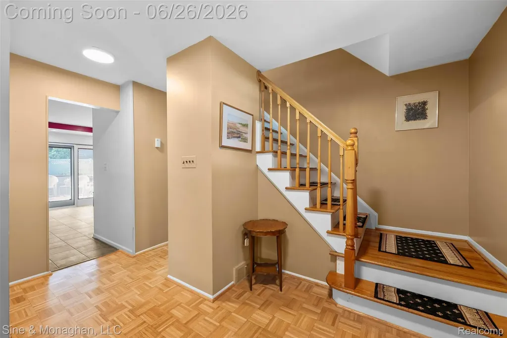 19120 Eldridge Lane Southfield City MI 48076