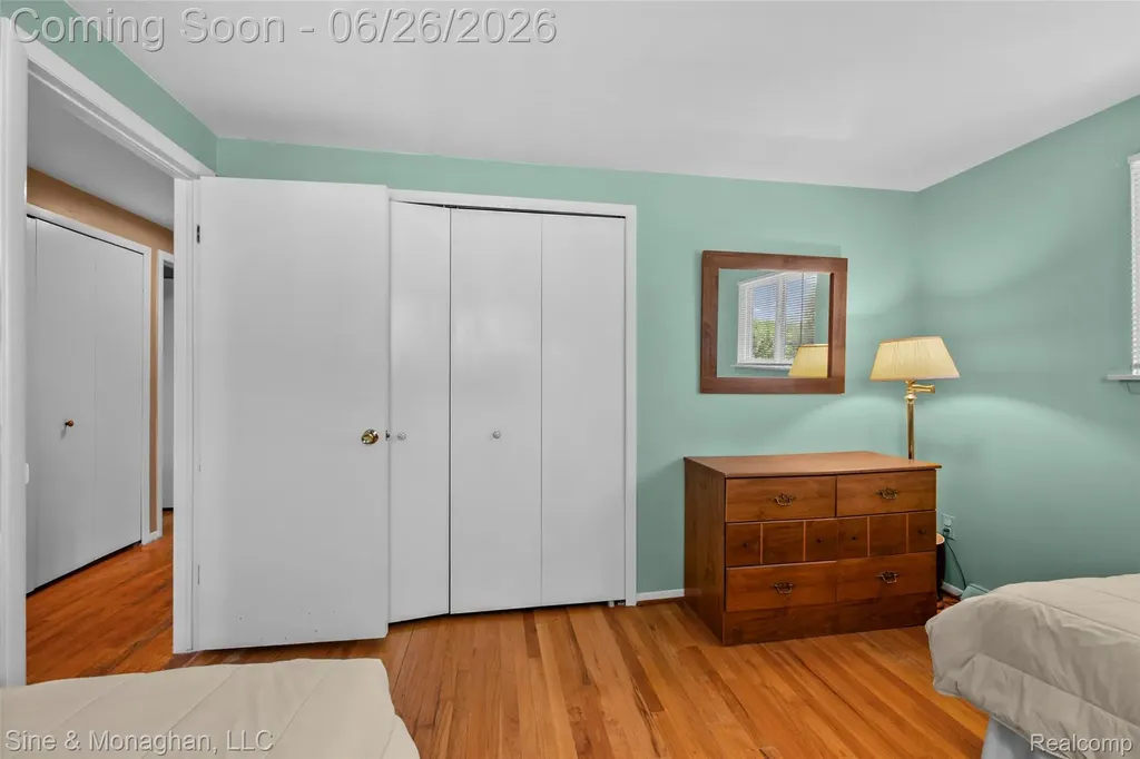 19120 Eldridge Lane Southfield City MI 48076