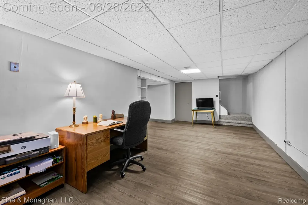 19120 Eldridge Lane Southfield City MI 48076