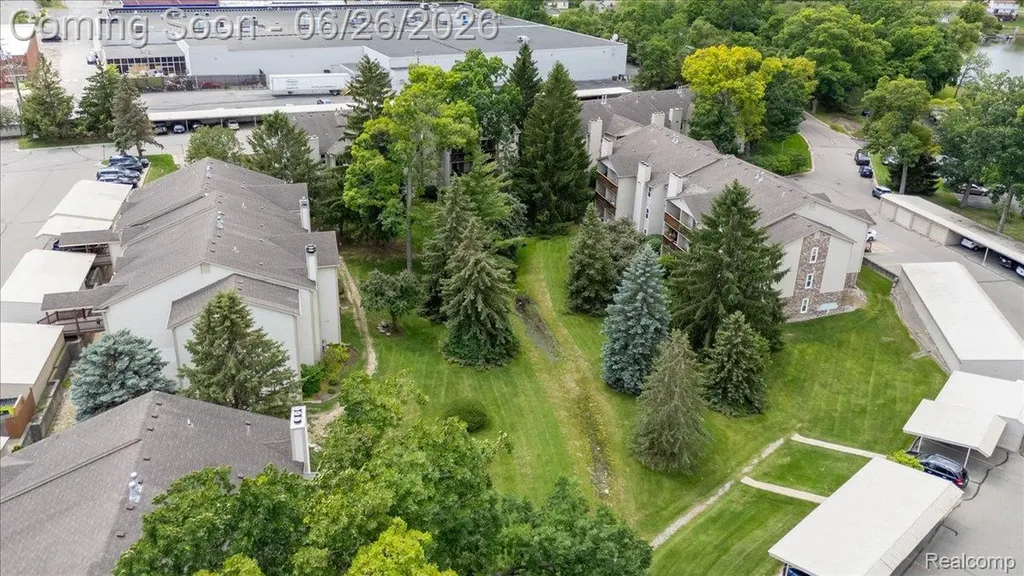 5060 Harbor Oak Drive Waterford Charter Township MI 48329