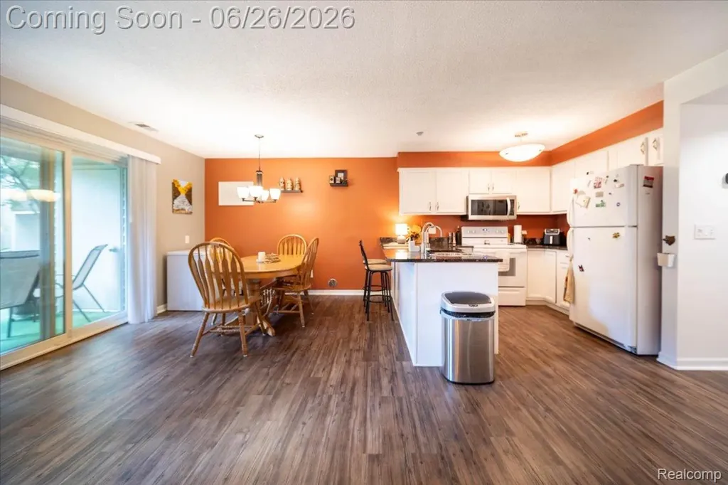5060 Harbor Oak Drive Waterford Charter Township MI 48329