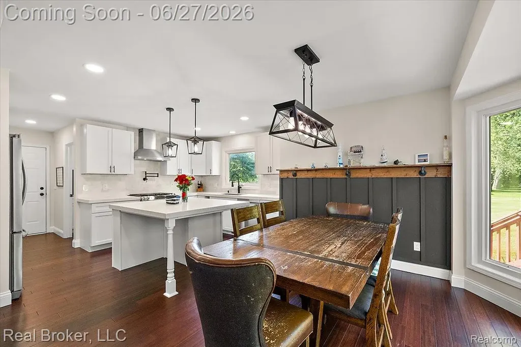 6180 Chad Court Hamburg Township MI 48116