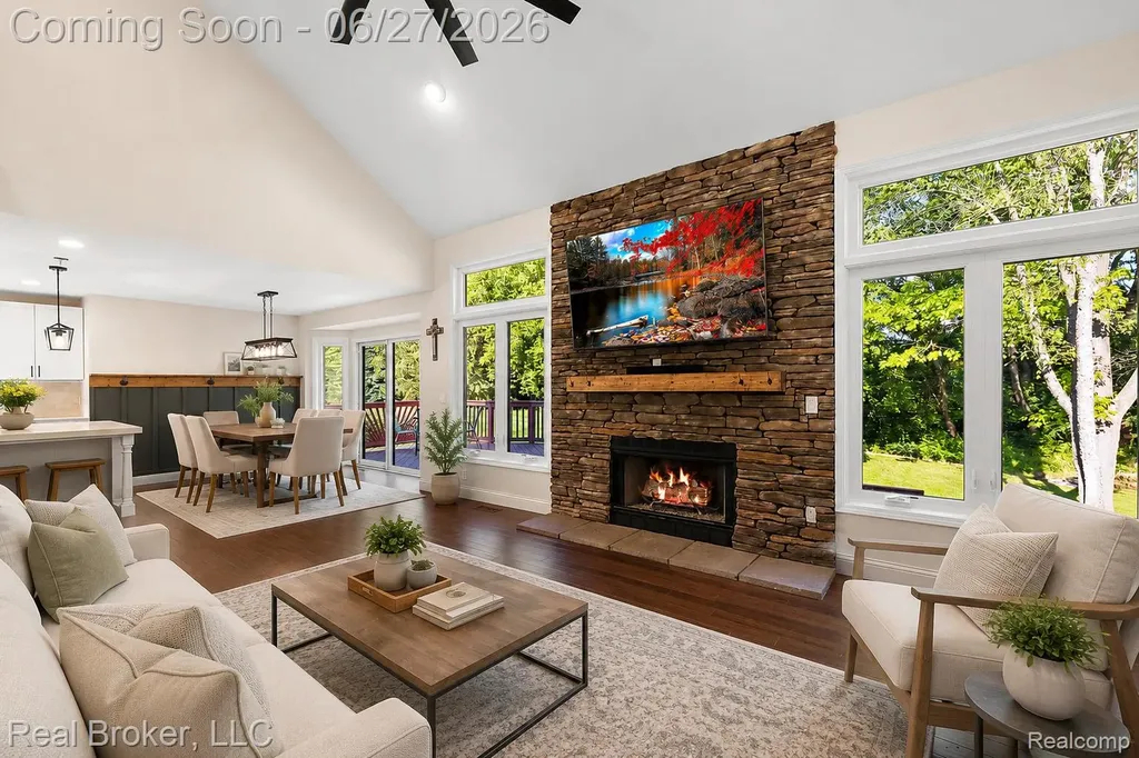 6180 Chad Court Hamburg Township MI 48116
