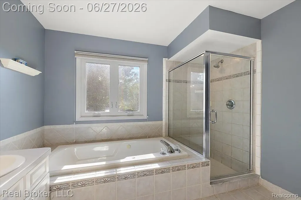6180 Chad Court Hamburg Township MI 48116