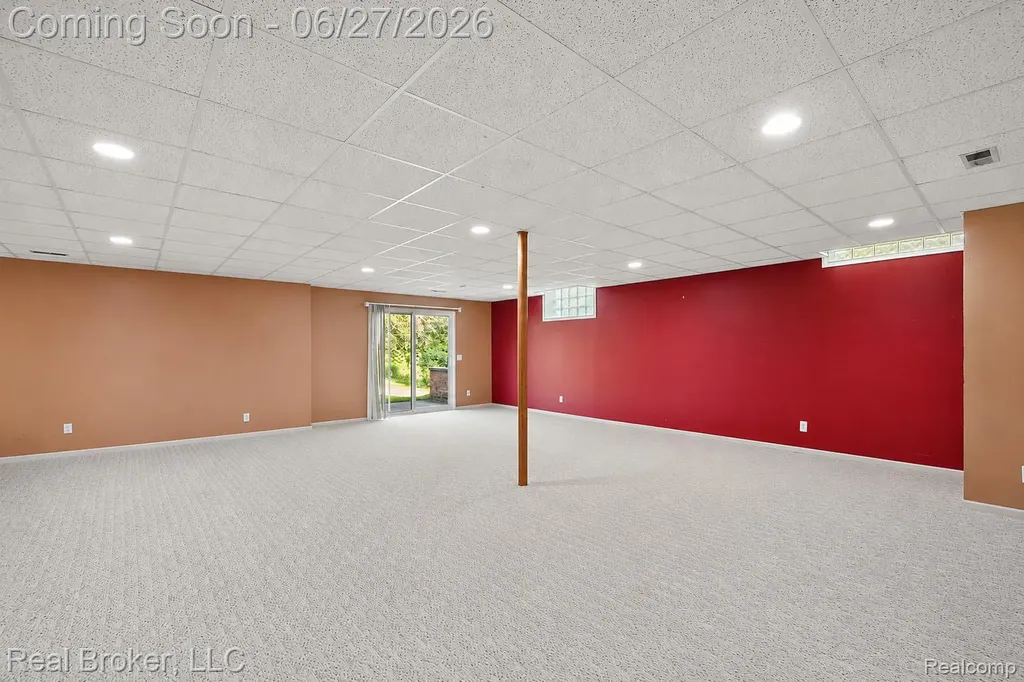 6180 Chad Court Hamburg Township MI 48116