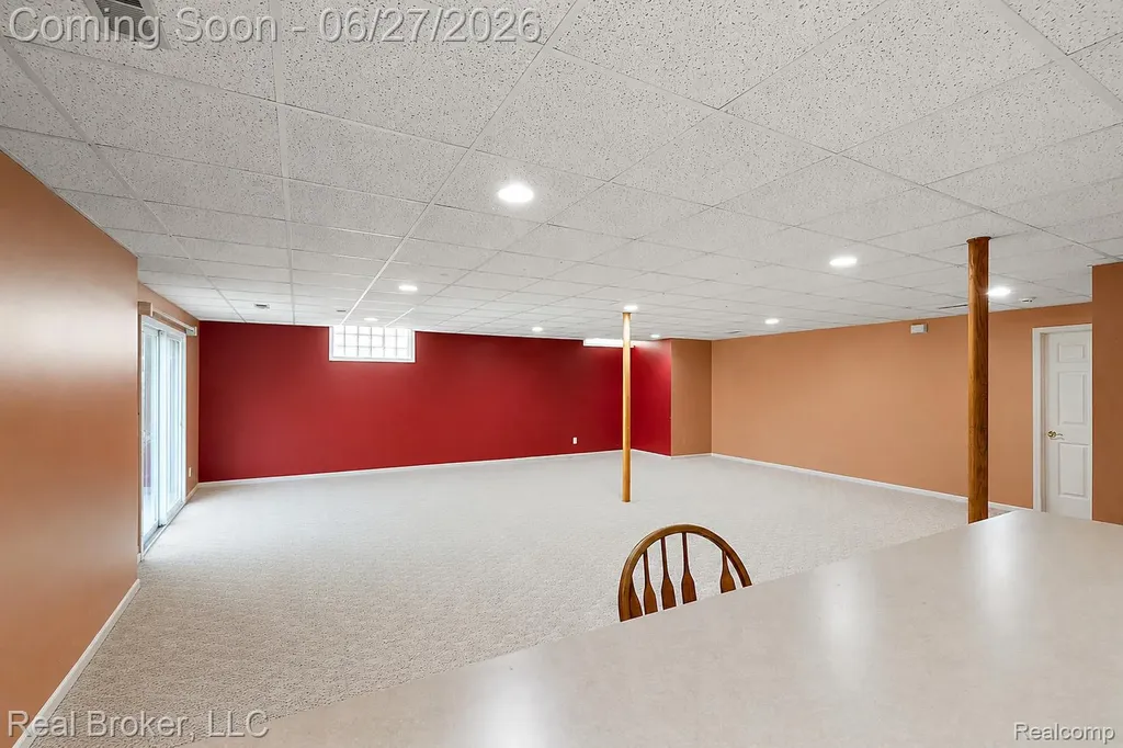 6180 Chad Court Hamburg Township MI 48116