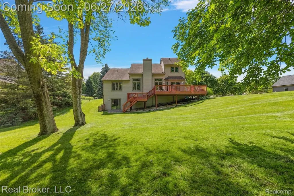6180 Chad Court Hamburg Township MI 48116