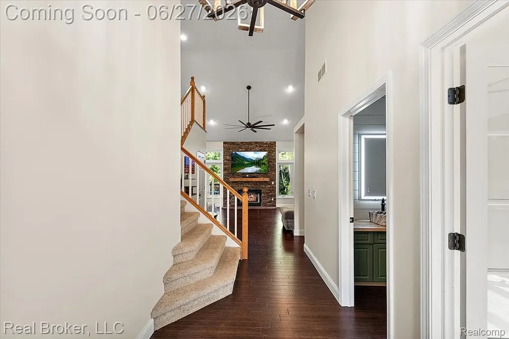 6180 Chad Court Hamburg Township MI 48116