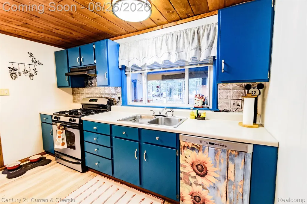 3270 Woods Road Hayes Township MI 48625