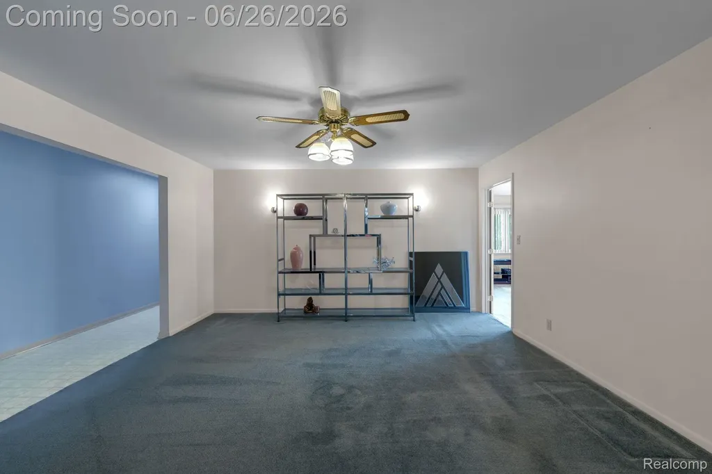 21362 Lahser Road Southfield City MI 48033