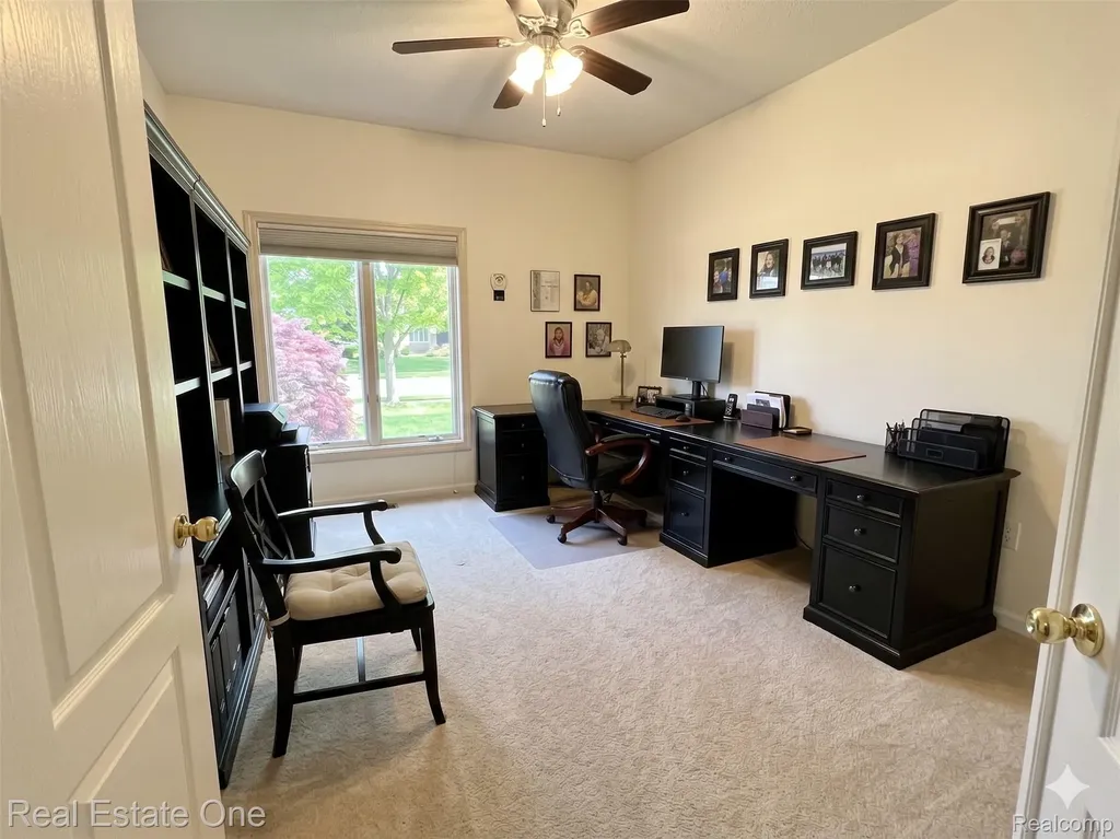 1668 S Shore Drive Rochester Hills City MI 48307