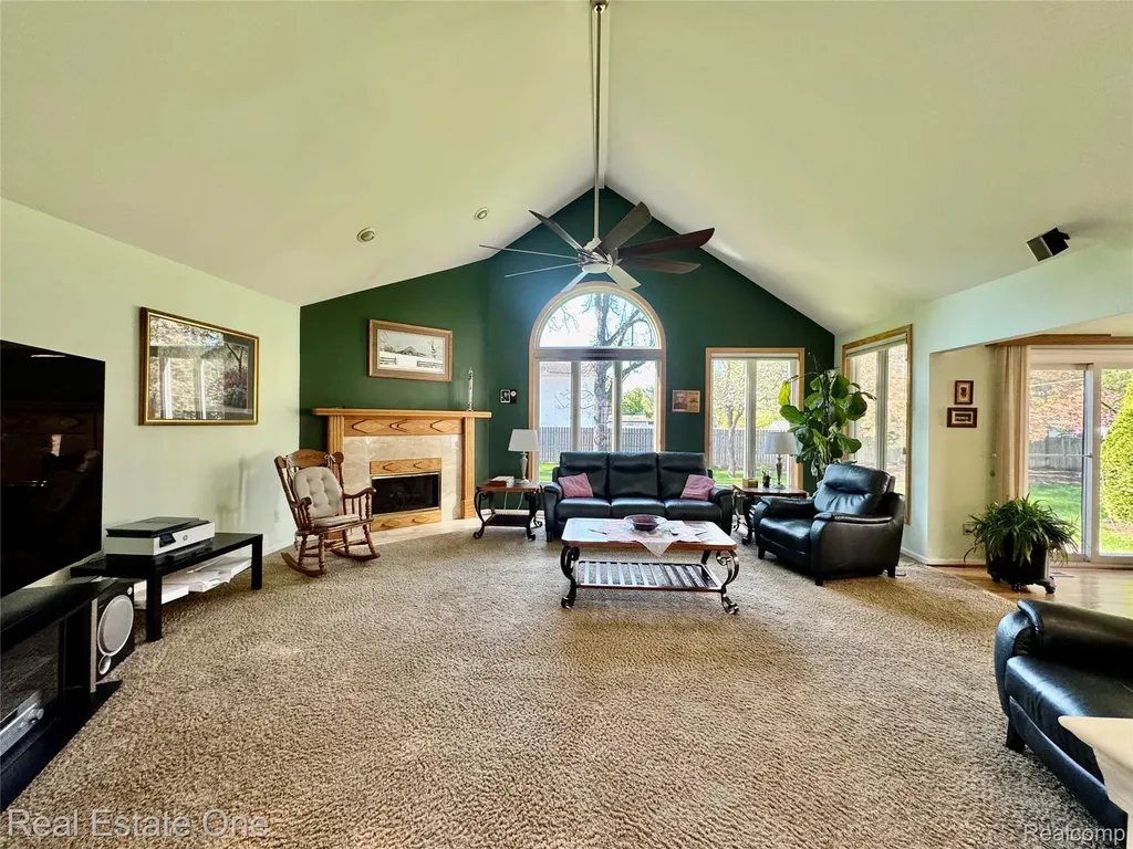 1668 S Shore Drive Rochester Hills City MI 48307