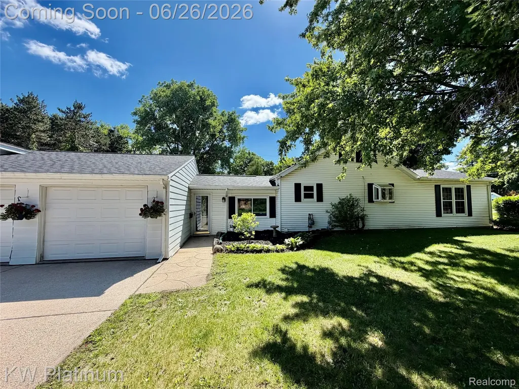 2930 W Water Street Port Huron City MI 48060