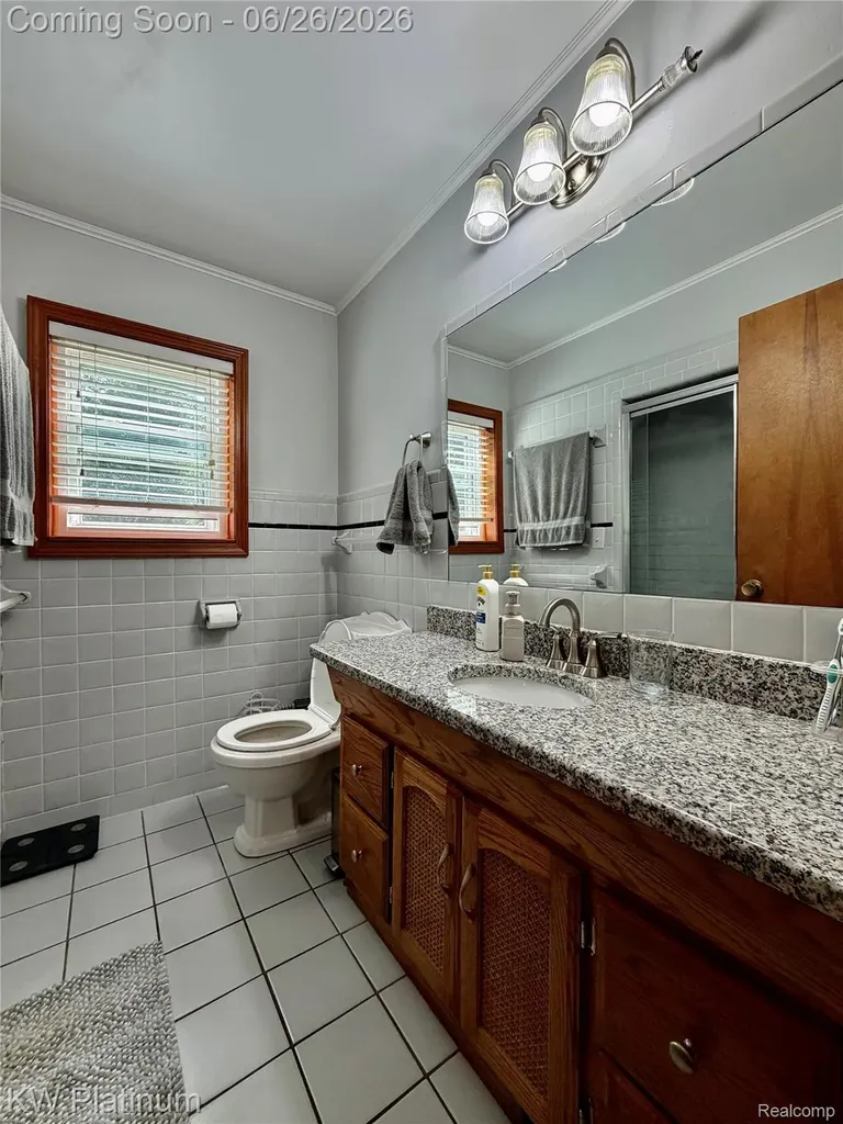 2930 W Water Street Port Huron City MI 48060