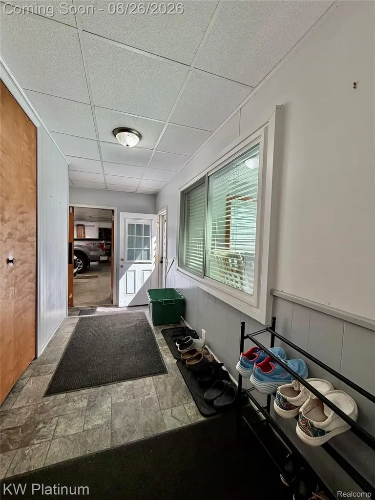 2930 W Water Street Port Huron City MI 48060
