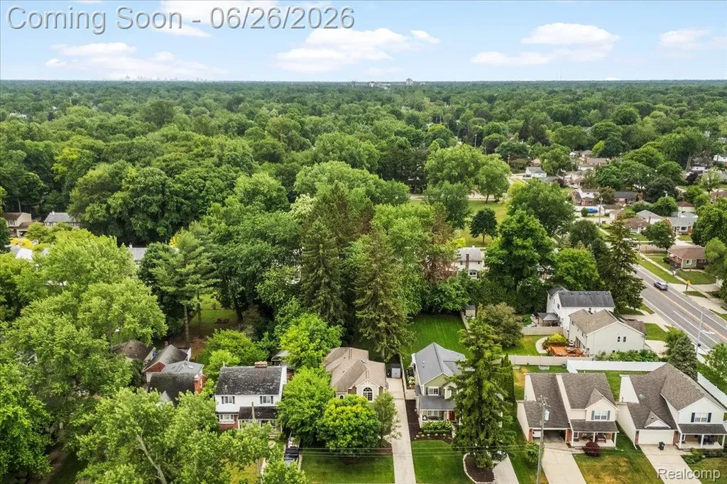 124 Woodside Road Royal Oak City MI 48073