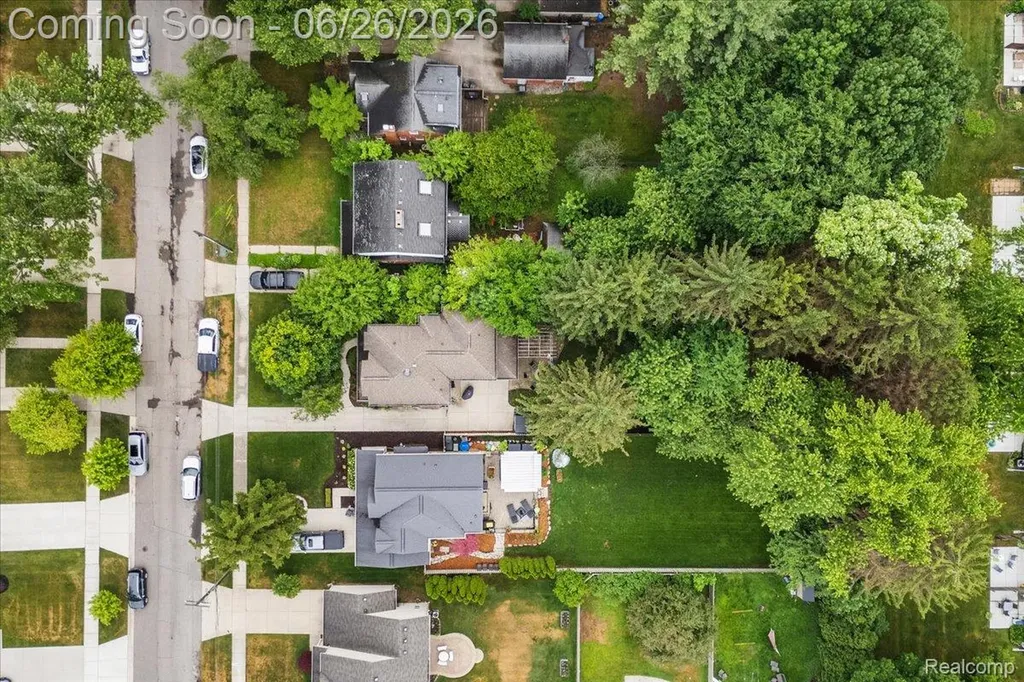 124 Woodside Road Royal Oak City MI 48073