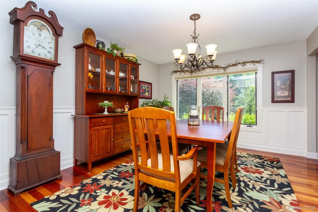 9887 Hadley Road Independence Charter Township MI 48348