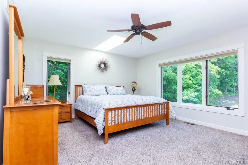 9887 Hadley Road Independence Charter Township MI 48348