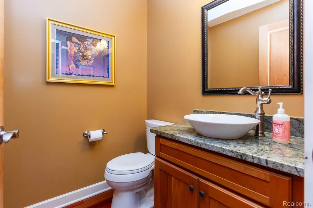 9887 Hadley Road Independence Charter Township MI 48348