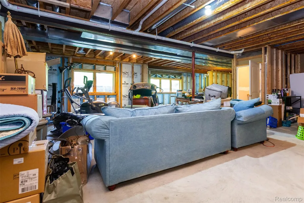 9887 Hadley Road Independence Charter Township MI 48348