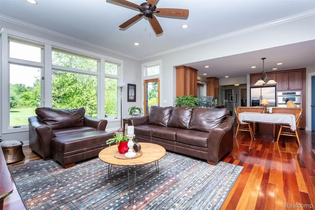 9887 Hadley Road Independence Charter Township MI 48348