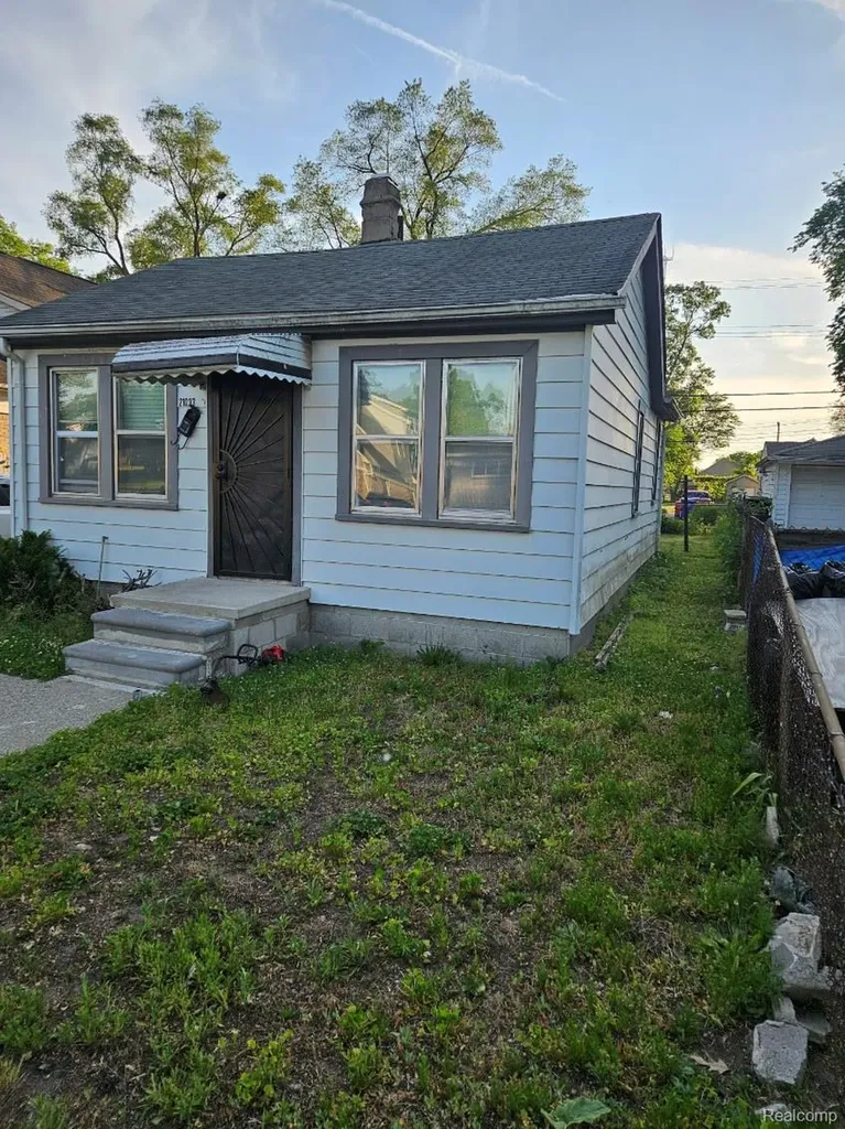 21033 Glen Lodge Road Royal Oak Charter Township MI 48220