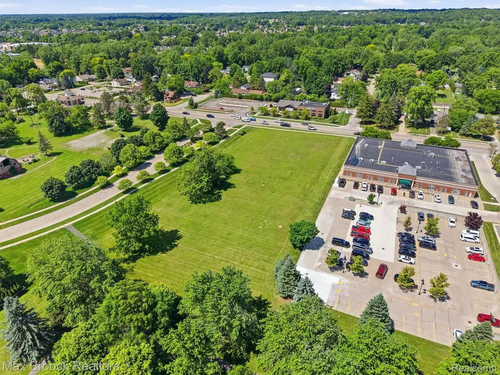 57750 Van Dyke Road Washington Township MI 48094